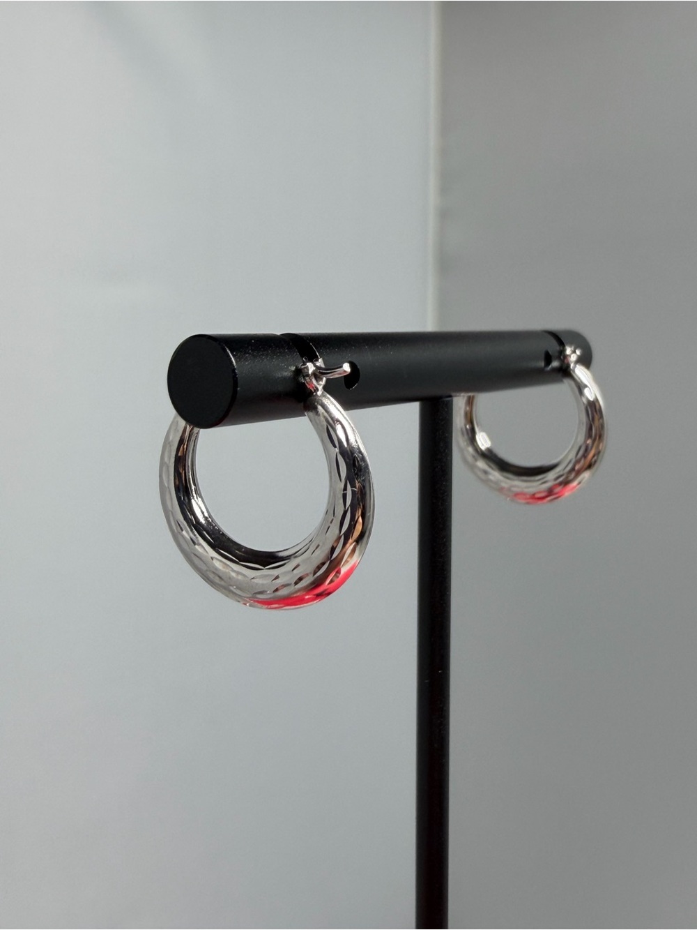 14K White Gold Diamond Cut Huggie Hoop Earrings Gold Hoops Vintage Estate